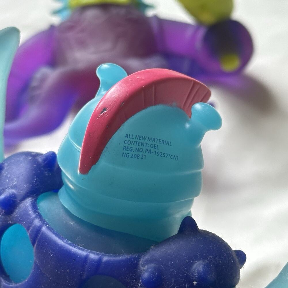 Heroes of Goo Jit Zu Lot 2 Alien Figures Stretchy Squishy Toy Blue Purple - Picture 8 of 8